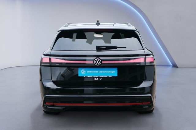 Volkswagen ID.7 Tourer
