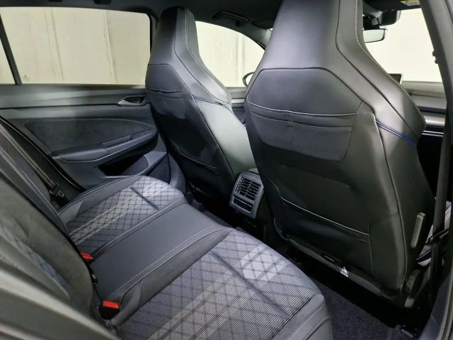 Volkswagen Golf DSG Sport