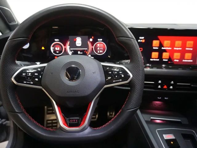 Volkswagen Golf 2.0 TSI DSG GTI