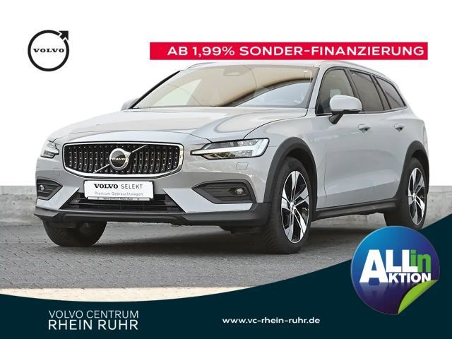 Volvo V60 Cross Country AWD Plus