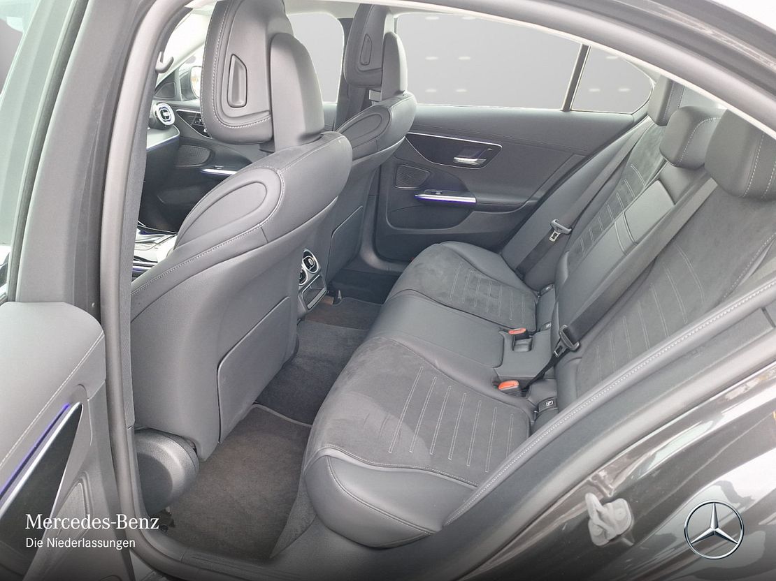 Mercedes-Benz C 180 AMG Line Sedan