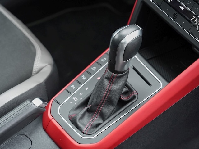 Volkswagen Polo 2.0 TSI DSG GTI