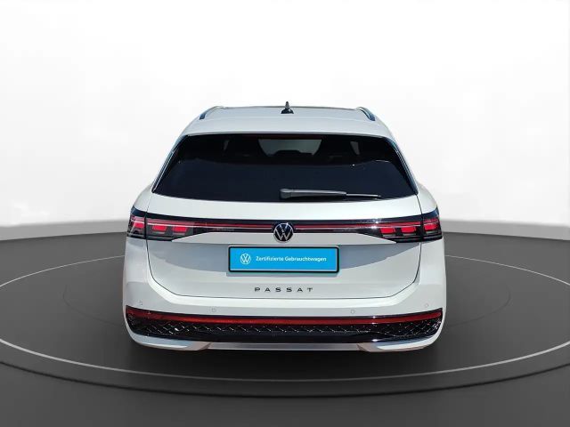 Volkswagen Passat 2.0 TDI R-Line Variant
