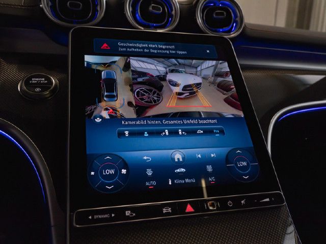 Mercedes-Benz C 200 AMG Line Sedan