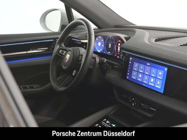 Porsche Macan 4
