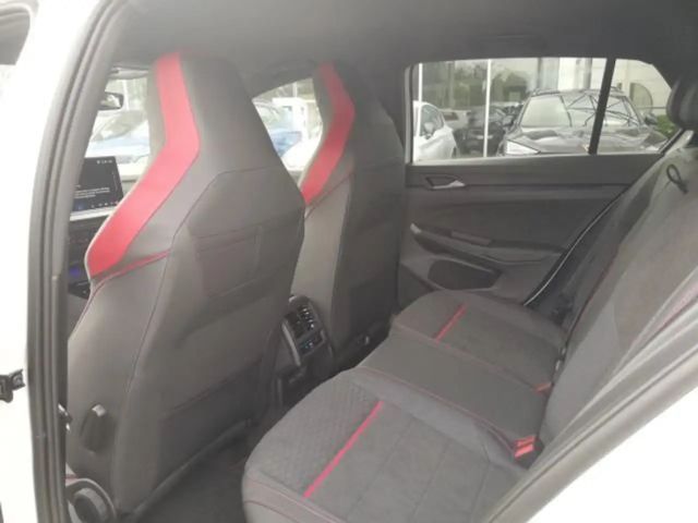 Volkswagen Golf 2.0 TSI GTI