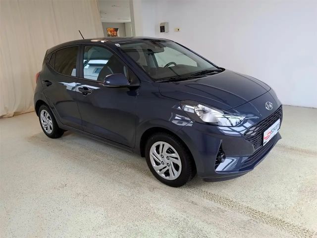 Hyundai i10 i Line Plus 1,0 MT a3bp0