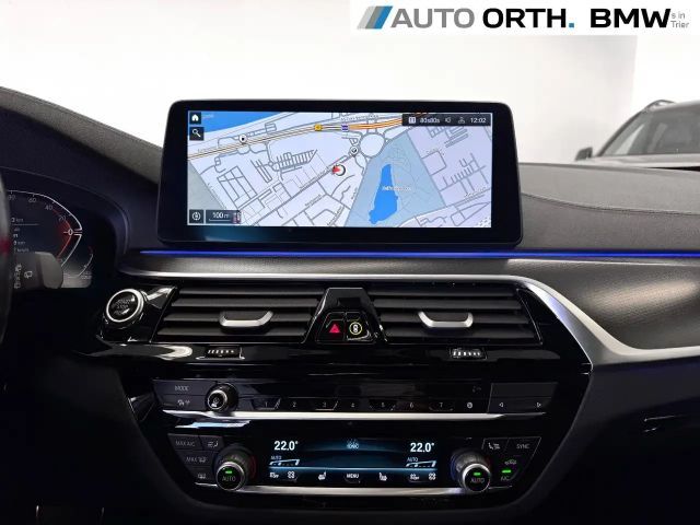 BMW 540 540d M-Sport Touring xDrive