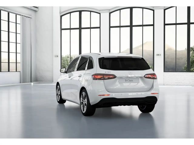 Mercedes-Benz B 180 Sedan