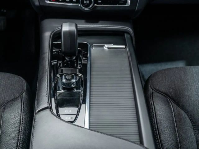 Volvo V90 Cross Country AWD Core