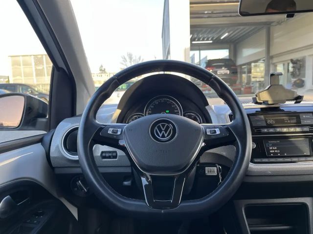Volkswagen e-up! Style
