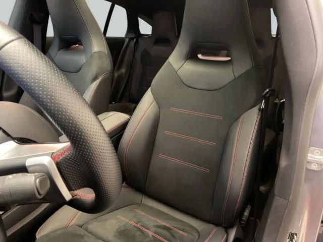 Mercedes-Benz CLA 200 CLA