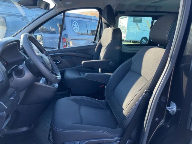 Renault Trafic Evolution L1H1 dCi 150