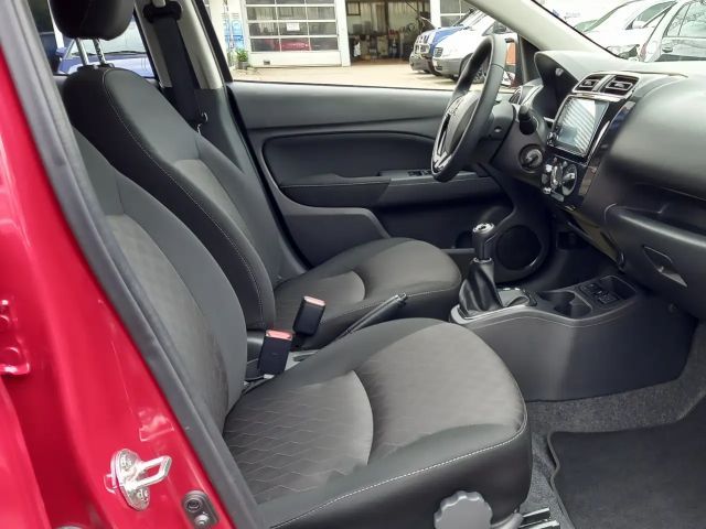 Mitsubishi Space Star Star