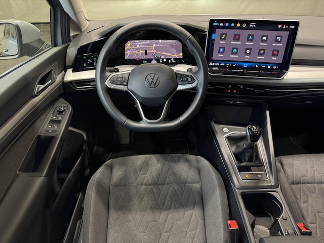 Volkswagen Golf 1.5 TSI Life Variant