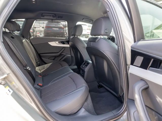 Audi A4 35 TFSI Avant S-Line