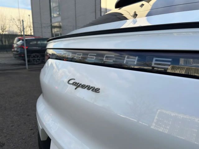 Porsche Cayenne Coupé Platinum Edition