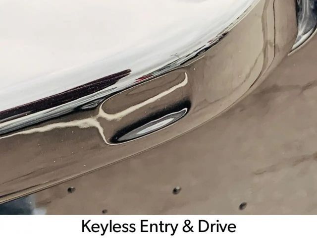 Volvo XC40 B3 B Aut. Navi 360° PILOT BLIS ACC PIXEL