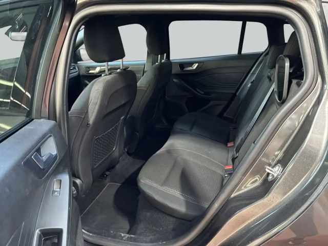 Ford Focus EcoBoost ST Line Wagon