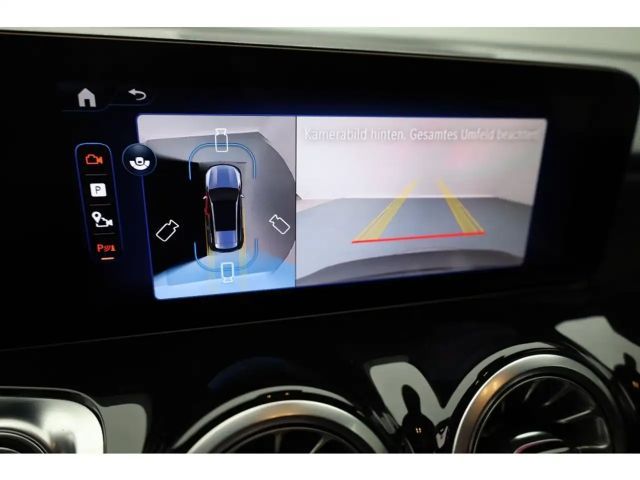 Mercedes-Benz EQB 300 4MATIC Progressive