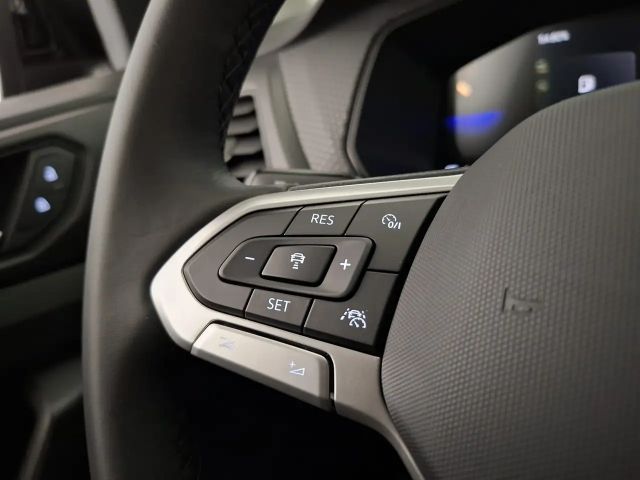 Volkswagen T-Cross 4Me TSI