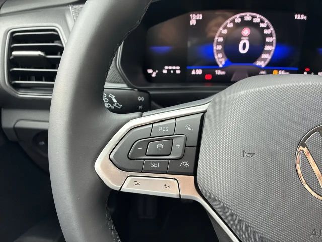 Volkswagen T-Cross 4Me TSI