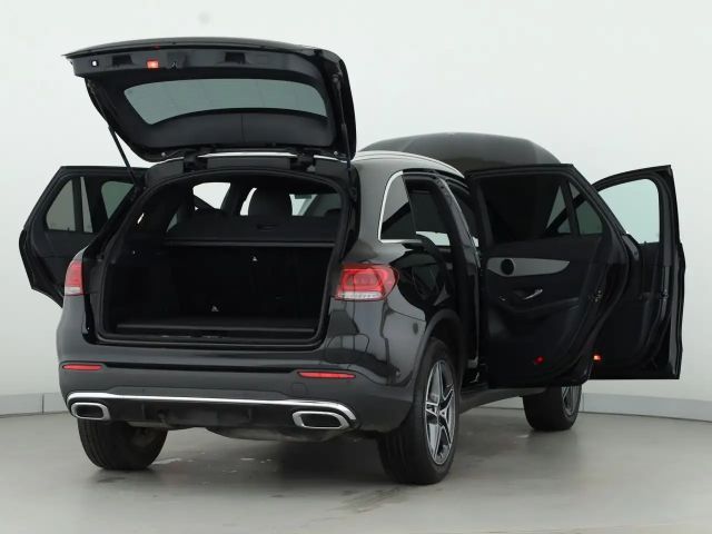 Mercedes-Benz GLC 300 4MATIC AMG Line
