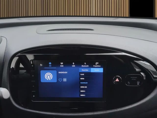 Toyota Aygo X Hatchback Play X-play