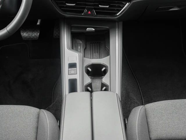 Volkswagen Passat 1.5 eTSI DSG Variant