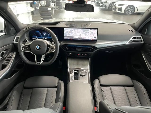 BMW 330 330i M-Sport Touring xDrive