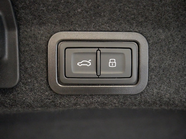 Audi S6 Quattro Sedan