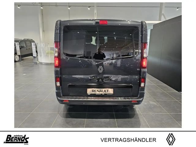 Renault Trafic Blue EDC Spaceclass