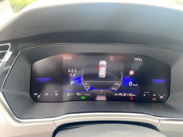 Volkswagen Touran 1.5 TSI DSG Plus