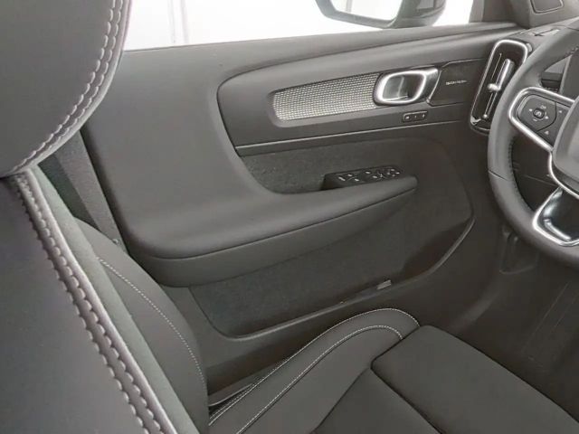 Volvo XC40 Dark Plus