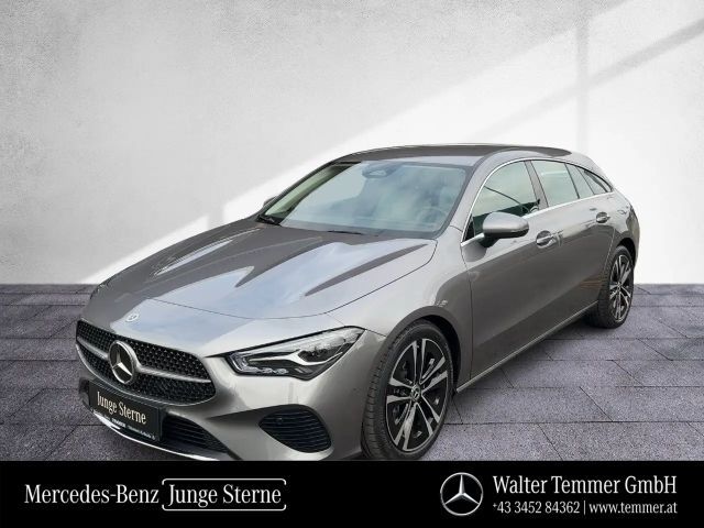 Mercedes-Benz CLA 180 Sedan Shooting Brake