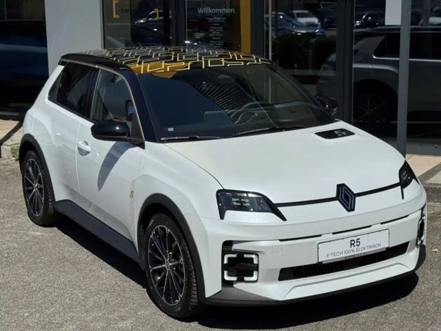 Renault 5 Electric Techno