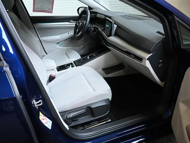 Volkswagen Golf DSG Life