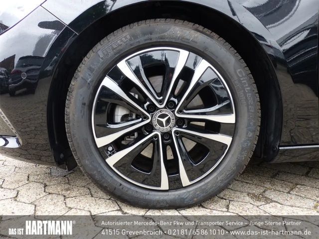 Mercedes-Benz B 200 Progressive Sedan