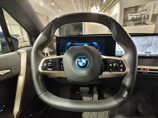 BMW iX xDrive40