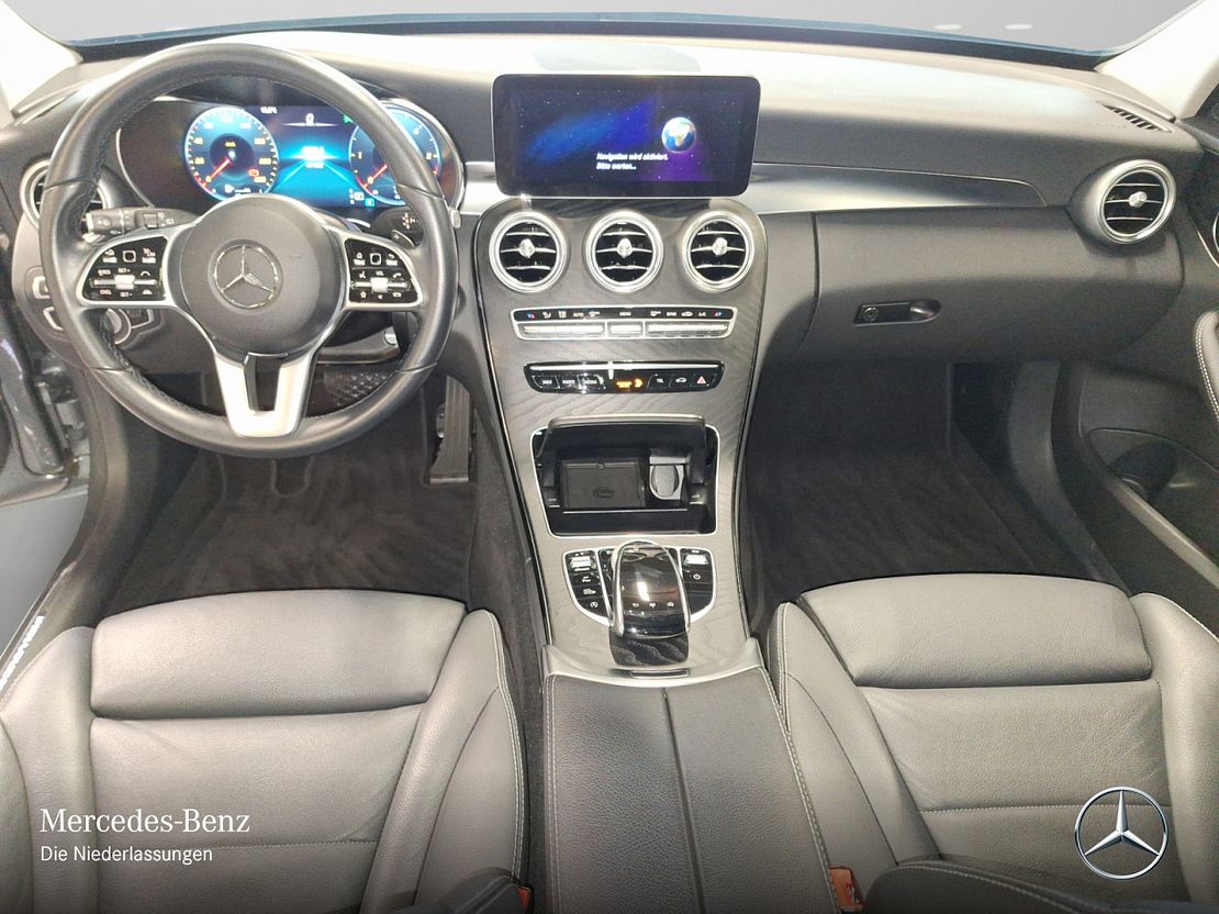 Mercedes-Benz C 220 AVANTGARDE C 220 d Estate