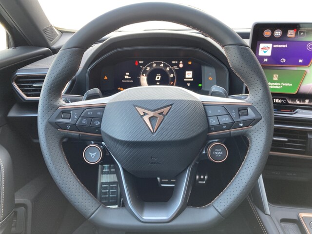 Cupra Formentor 1.5 eTSI 110 kW LED Keyless AD Kurvenlicht e-Sitze ACC Fernlichtass. El. Heckklappe