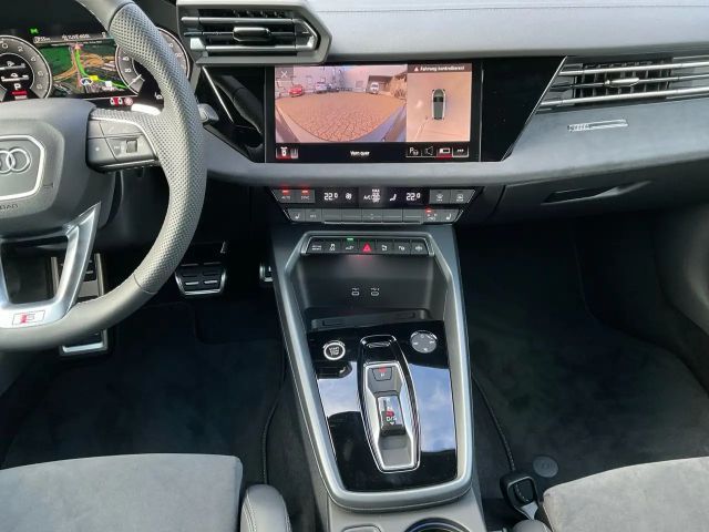 Audi A3 45 TFSI Hybride S-Line Sedan