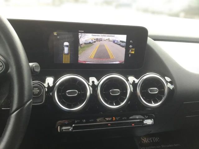 Mercedes-Benz GLA 250 GLA 250 e Style