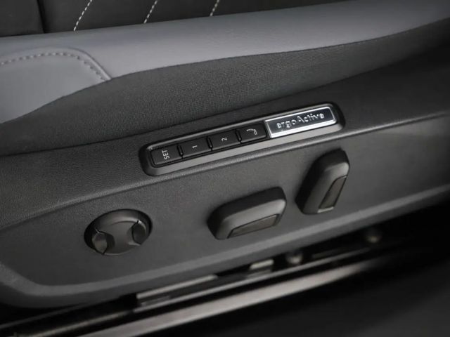 Volkswagen ID.4 IQ.Drive Performance Pro