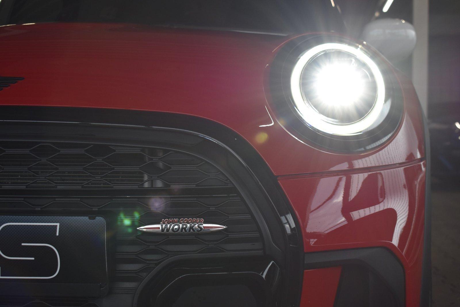 MINI Cooper John Cooper Works