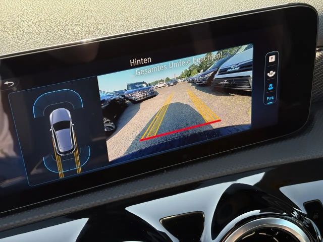 Mercedes-Benz A 180 Hatchback Progressive