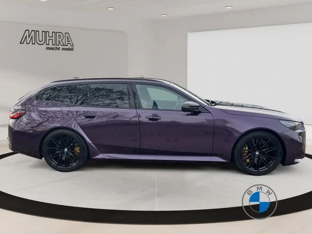 BMW M5 Touring 20/21" Keramik Driver´s Pack Pano AHK