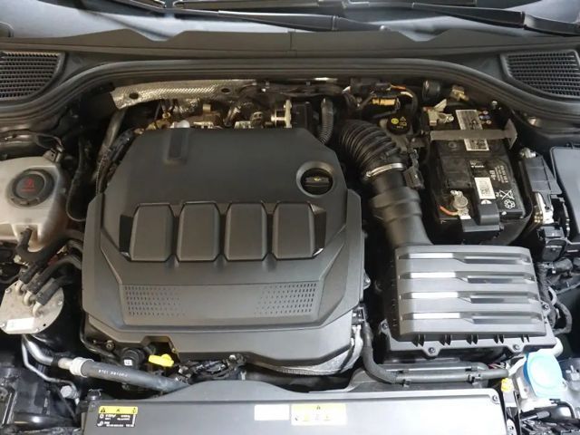 Volkswagen Golf 2.0 TDI DSG Style