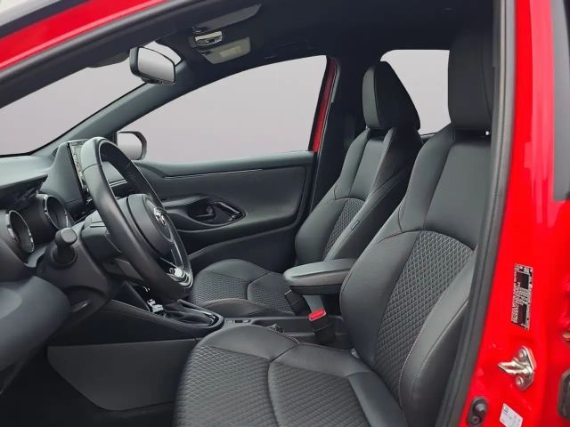 Toyota Yaris Hatchback Hybride VVT-i