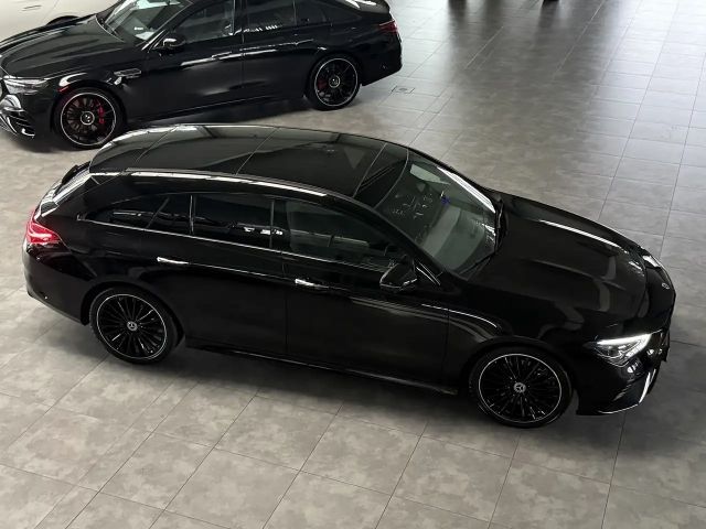 Mercedes-Benz CLA 250 4MATIC AMG Line Premium